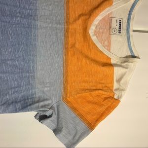 NWOT Exress men’s Lg. Tri-color v-neck